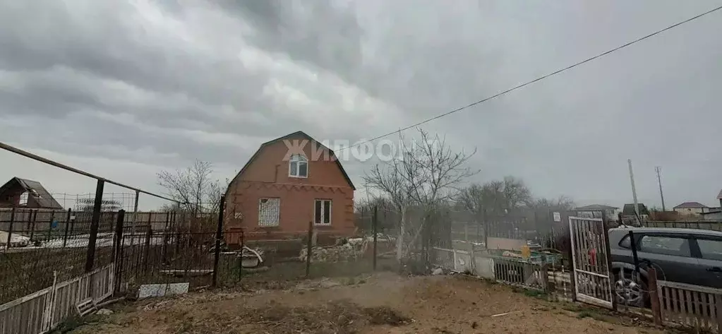 Дом в Астраханская область, Астрахань пер. Уютный (89 м) - Фото 0