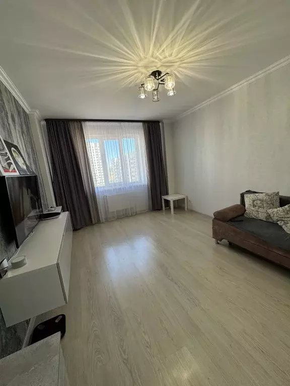 Продаётся 1-к квартира, 35.7 м - Фото 1