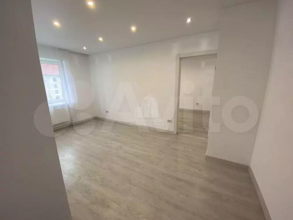2-к. квартира, 40 м, 3/3 эт. - Фото 0