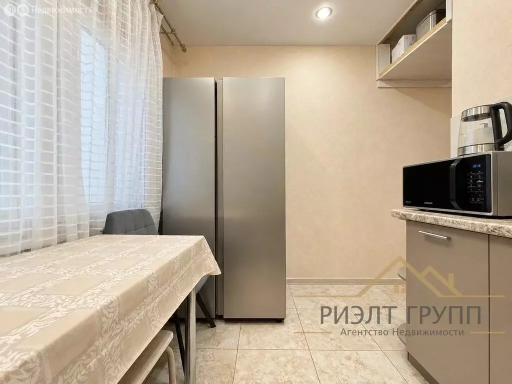 2-комнатная квартира: Казань, улица Комарова, 20 (44 м) - Фото 2