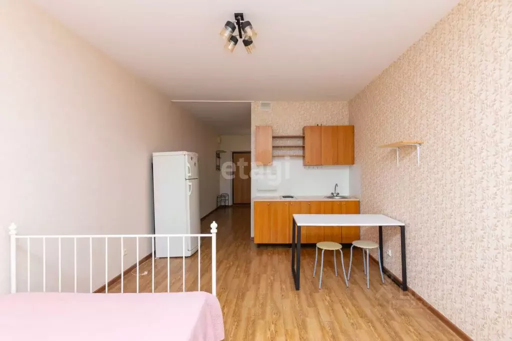 Студия Тюменская область, Тюмень ул. Домостроителей, 26к2 (34.8 м) - Фото 1