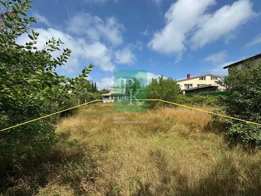 Участок в Севастополь ул. Агатовая, 47 (7.0 сот.) - Фото 1