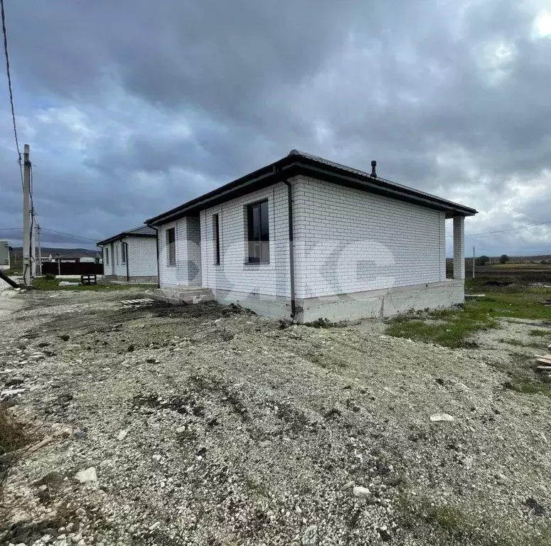 Дом в Краснодарский край, Новороссийск городской округ, Семигорский ... - Фото 1