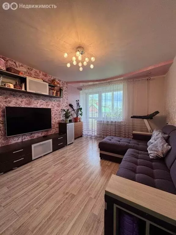 3-комнатная квартира: Кудымкар, улица Плеханова, 17 (57.2 м) - Фото 1