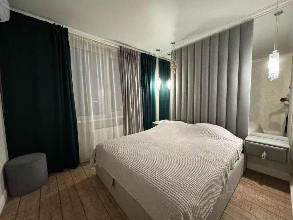 1-к кв. Татарстан, Казань Комсомольская ул., 2 (40.0 м) - Фото 1