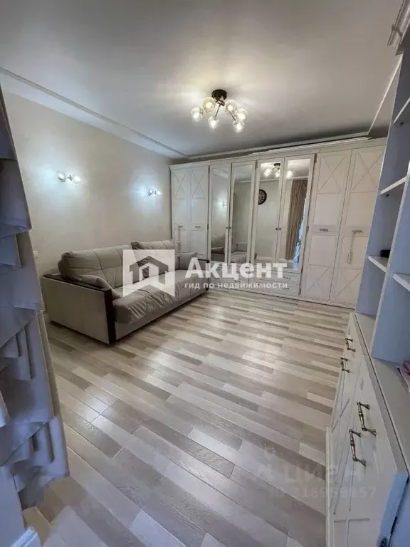 4-к кв. Ивановская область, Иваново Красногвардейская ул., 5 (145.3 м) - Фото 0
