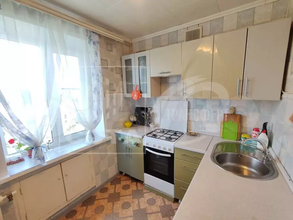 3-к. квартира, 60 м, 9/9 эт. - Фото 1