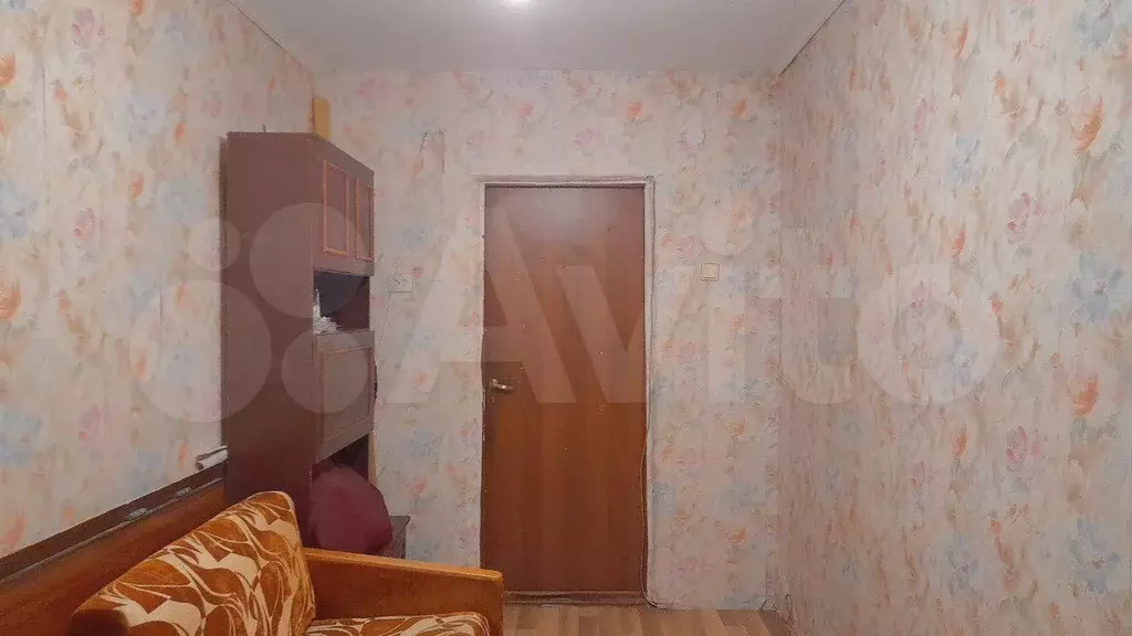 Комната 93,3 м в 5-к., 1/5 эт. - Фото 1