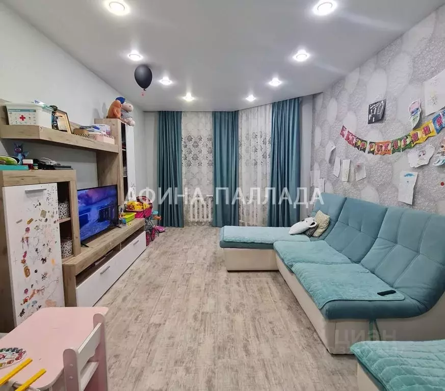 2-к кв. Ямало-Ненецкий АО, Надым ул. Зверева, 49 (56.0 м) - Фото 1