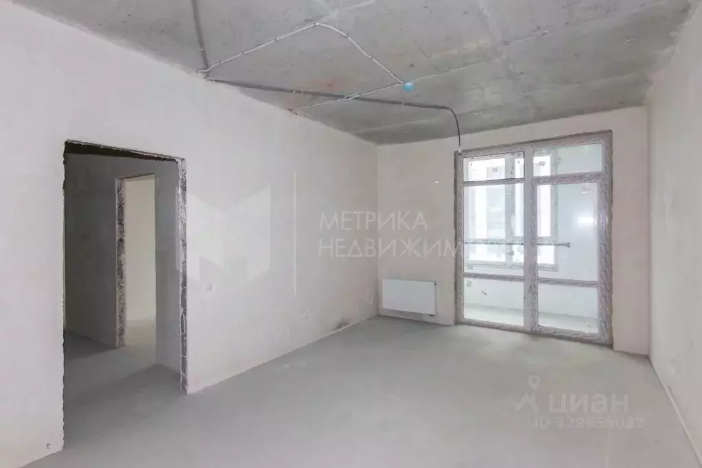 2-к кв. Тюменская область, Тюмень ул. Братьев Бондаревых, 5 (66.6 м) - Фото 1