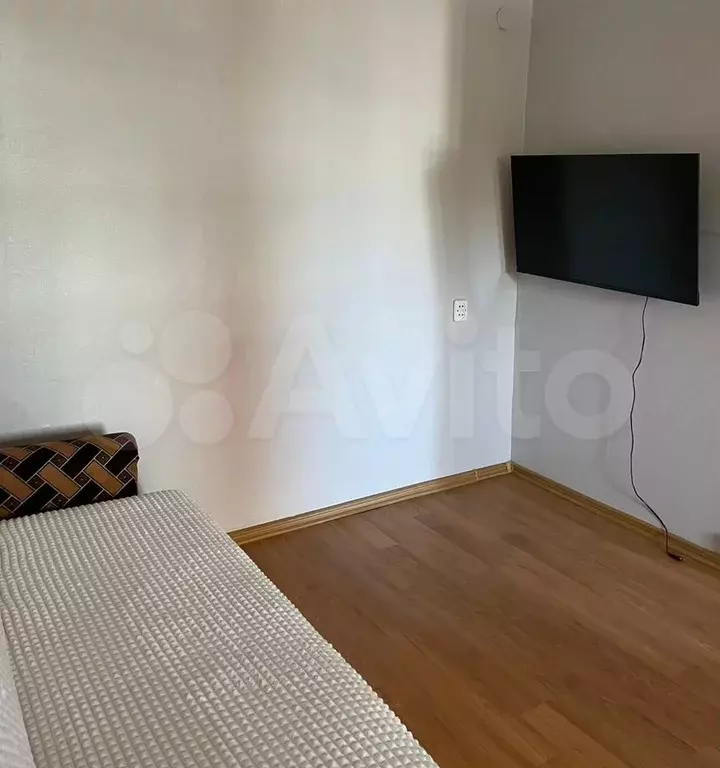 1-к. квартира, 31 м, 5/5 эт. - Фото 0