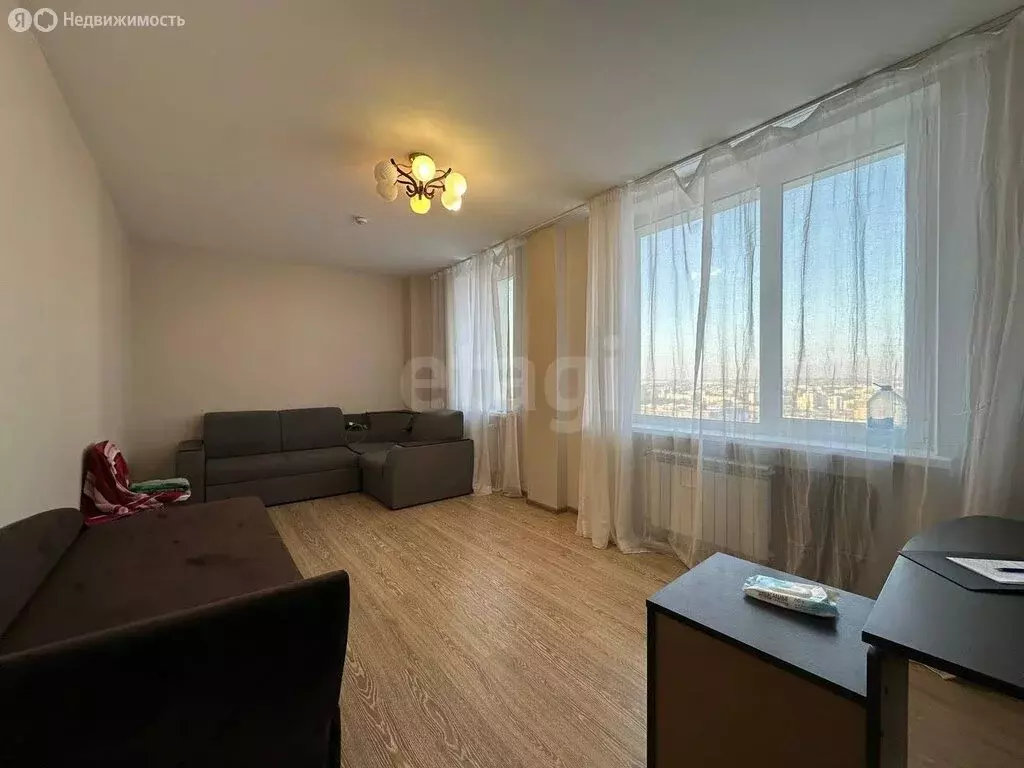 3-комнатная квартира: Белгород, улица Костюкова, 12А (77.2 м) - Фото 2