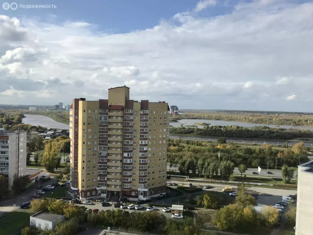 2-комнатная квартира: Тюмень, улица Муравленко, 11 (62.4 м) - Фото 0