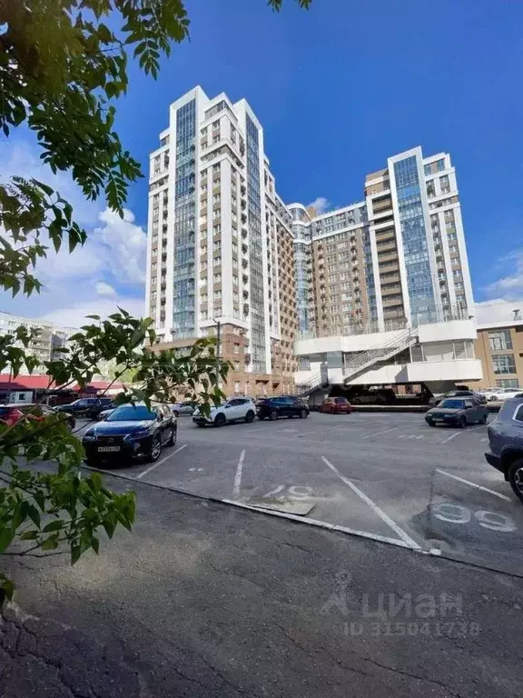 3-к кв. Пензенская область, Пенза ул. Бородина, 2 (83.0 м) - Фото 0