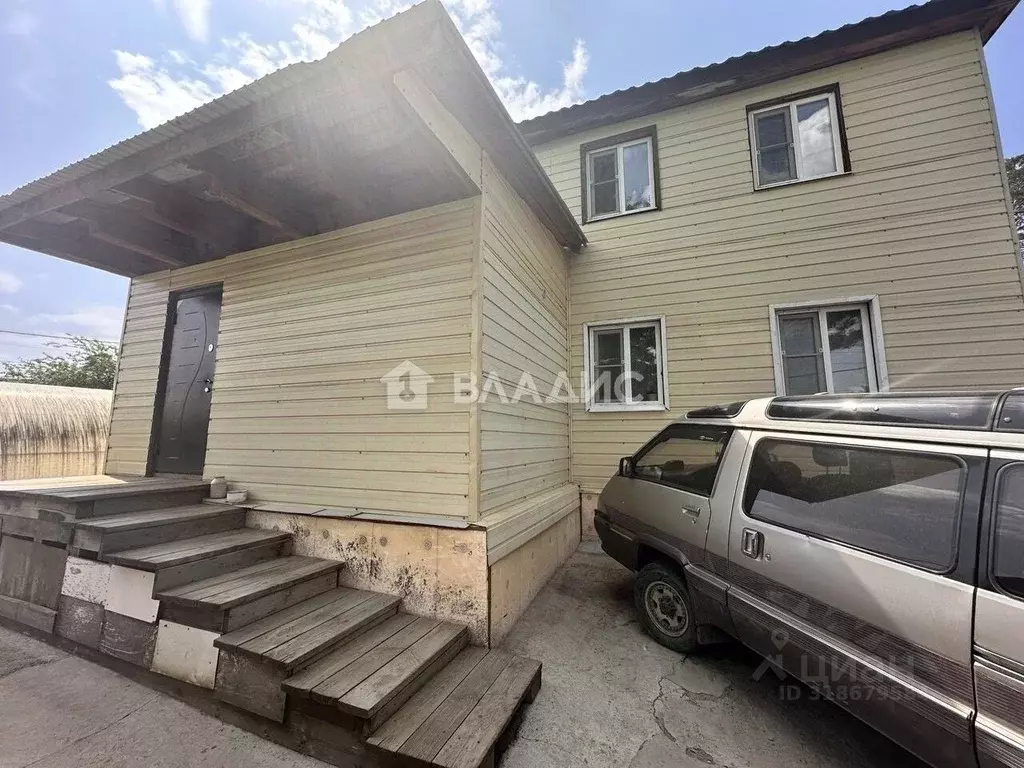 Дом в Бурятия, Улан-Удэ пос. Ленина, ул. Артема, 18 (142 м) - Фото 1