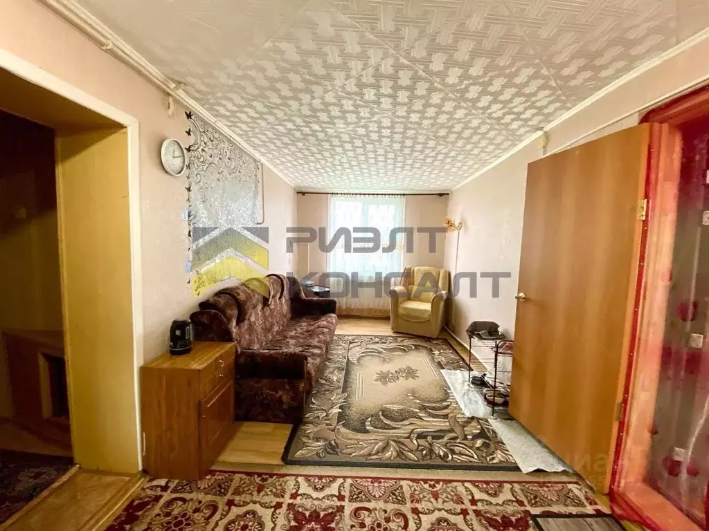 Дом в Омская область, Любинский район, Красный Яр рп Спортивная ул. ... - Фото 2