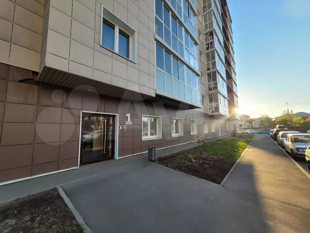 1-к. квартира, 36 м, 1/10 эт. - Фото 1