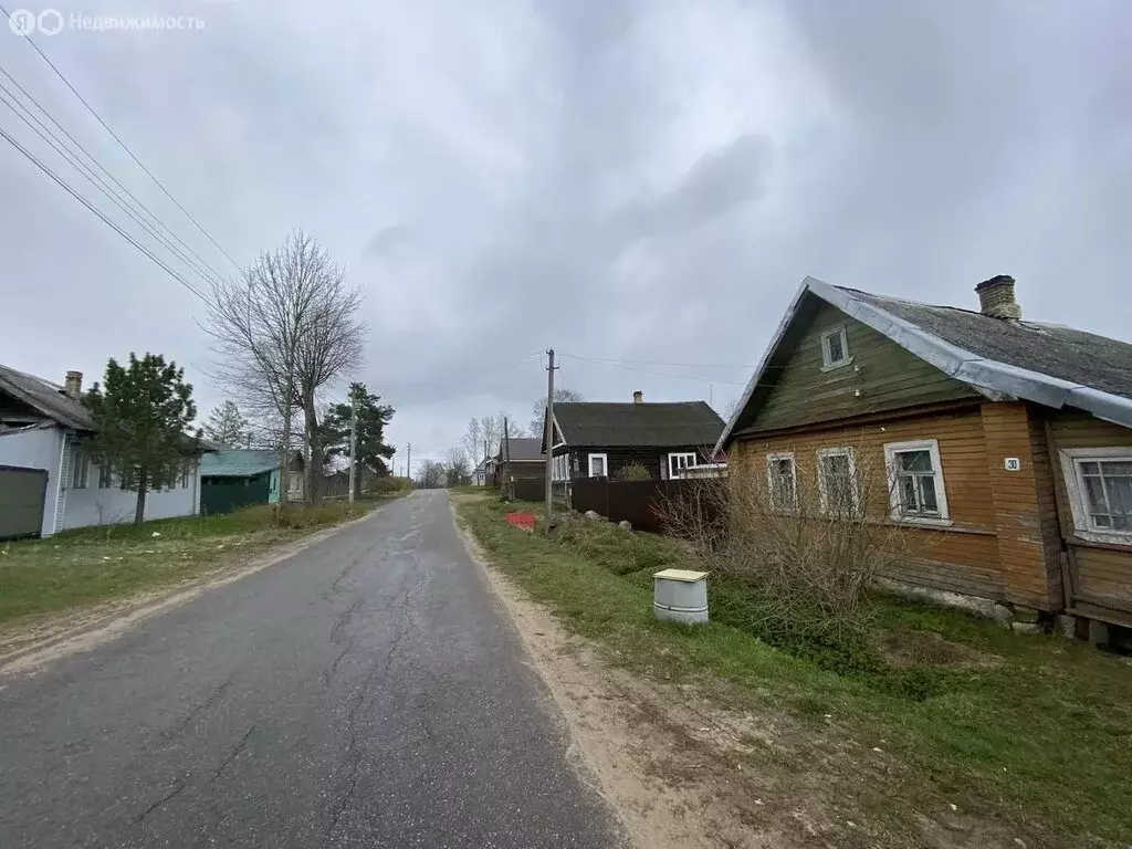 Дом в Новгородская область, рабочий посёлок Крестцы, улица Чапчахова ... - Фото 2