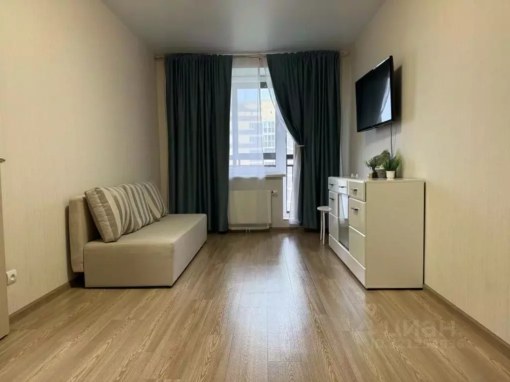 1-к кв. Татарстан, Казань ул. Рауиса Гареева, 102к2 (40.0 м) - Фото 1