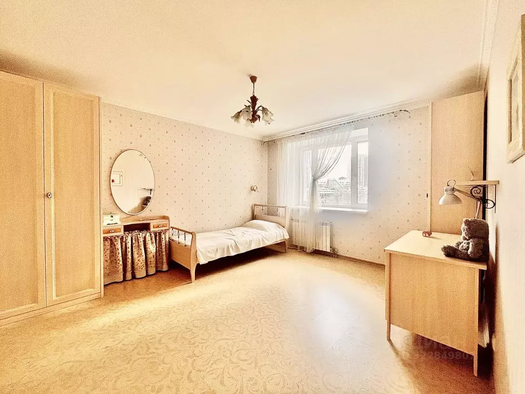 5-к кв. Свердловская область, Екатеринбург ул. Карла Маркса, 12 (150.0 ... - Фото 1