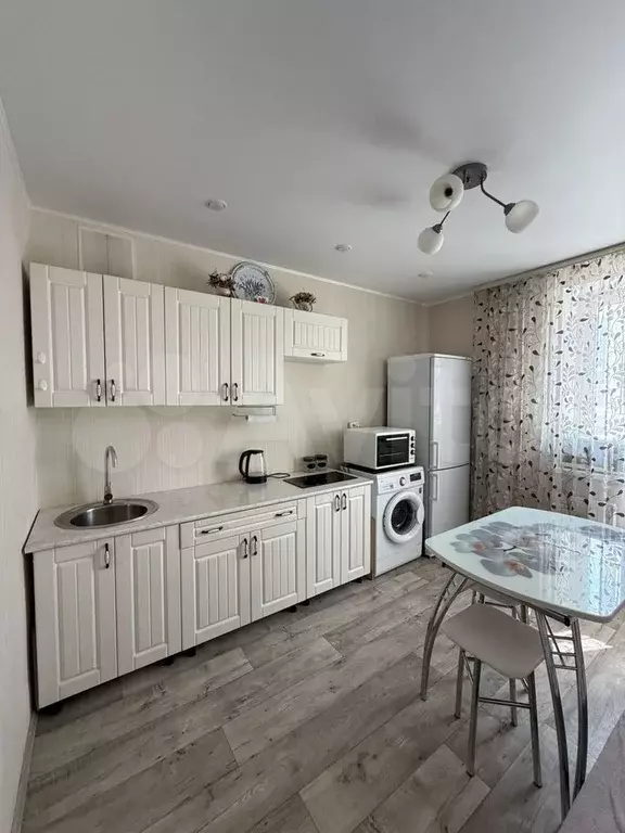 1-к. квартира, 36 м, 3/10 эт. - Фото 0