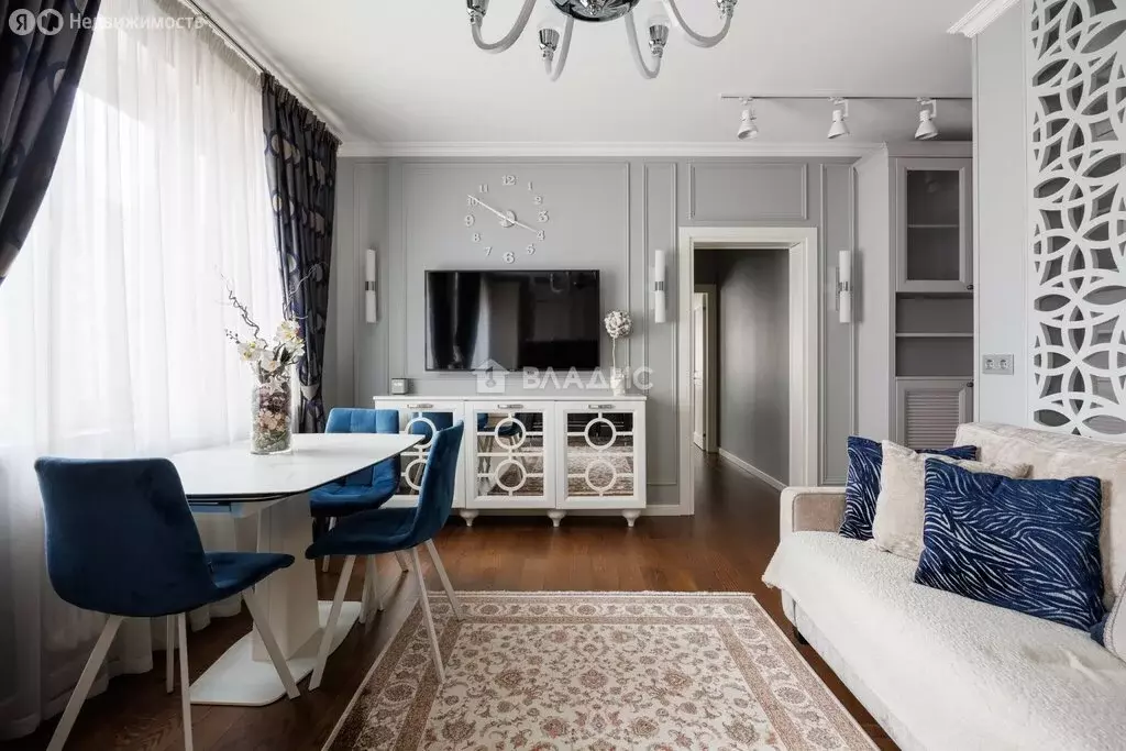 2-комнатная квартира: Санкт-Петербург, Смоленская улица, 14 (90 м) - Фото 1