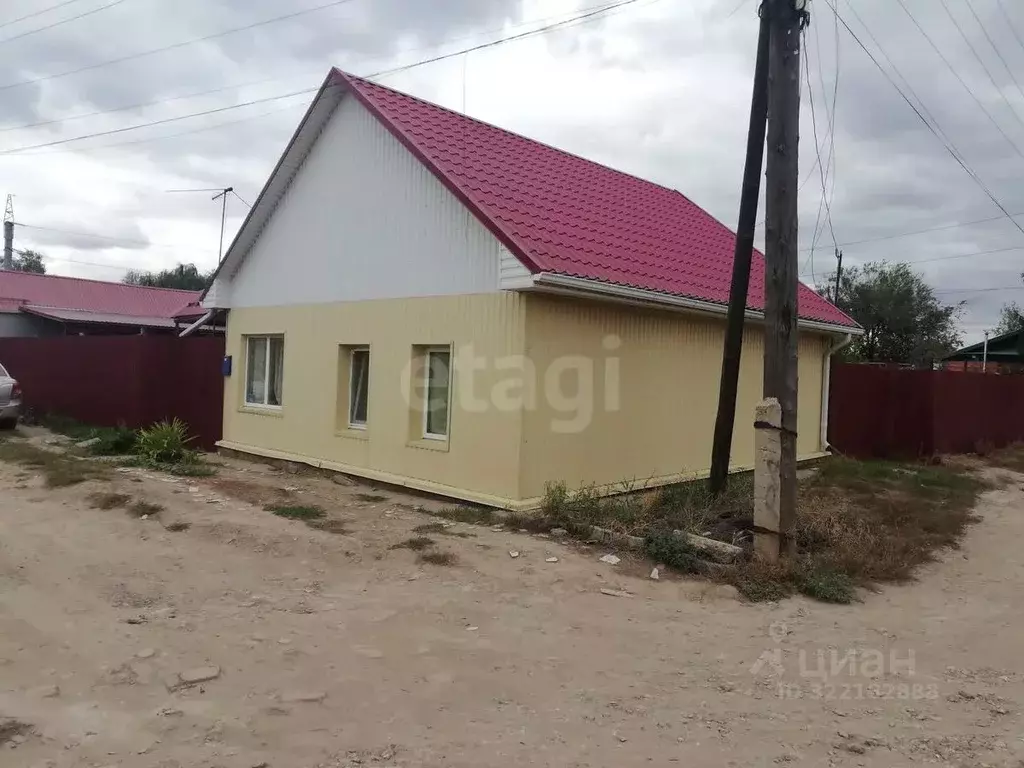 Дом в Саратовская область, Энгельс Ленинградский проезд, 2 (46 м) - Фото 2