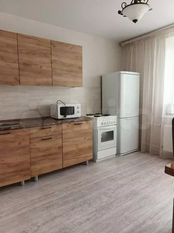 1-к. квартира, 37 м, 16/18 эт. - Фото 0