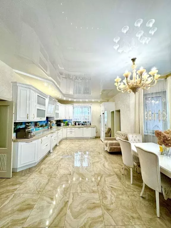 Дом в Москва Цветочный кп, ул. 4-я Фиалковая, 20 (340 м) - Фото 1