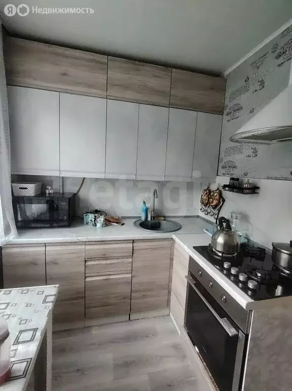 2-комнатная квартира: Златоуст, проспект имени Ю.А. Гагарина, 2-я ... - Фото 0