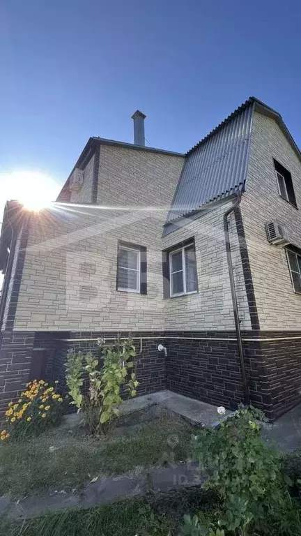 Дом в Воронежская область, Рамонский район, Айдаровское с/пос, с. ... - Фото 1