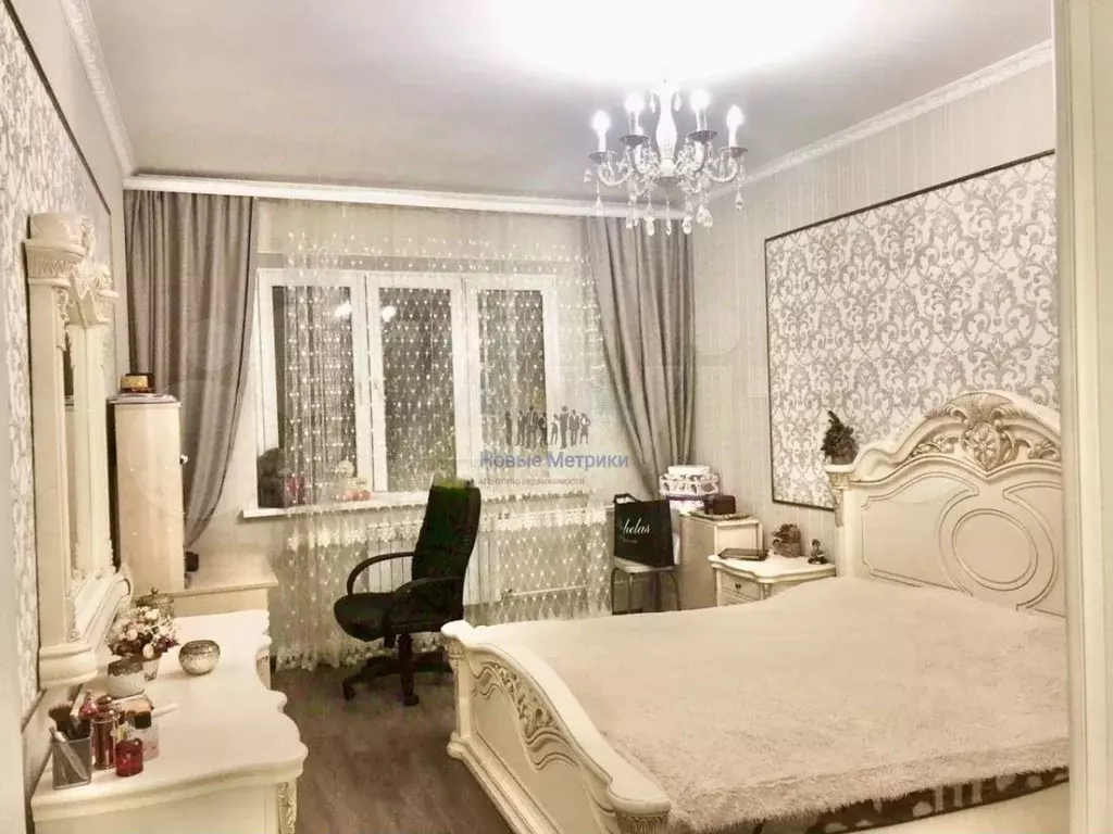 3-к. квартира, 87 м, 5/19 эт. - Фото 1