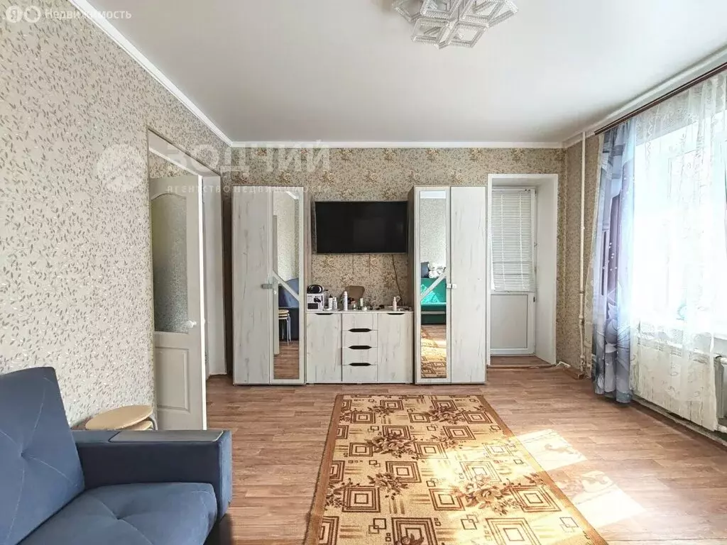 2-комнатная квартира: Канаш, улица Карла Маркса, 8 (60.3 м) - Фото 1