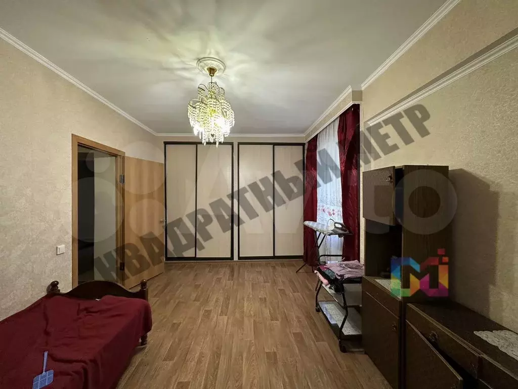3-к. квартира, 90 м, 3/3 эт. - Фото 1