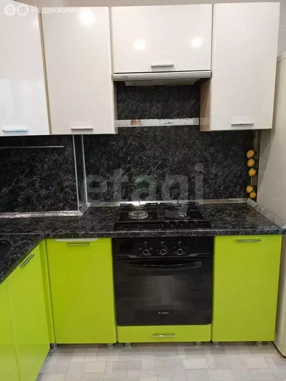 2-комнатная квартира: Остров, улица ДОС, 18 (46.2 м) - Фото 2