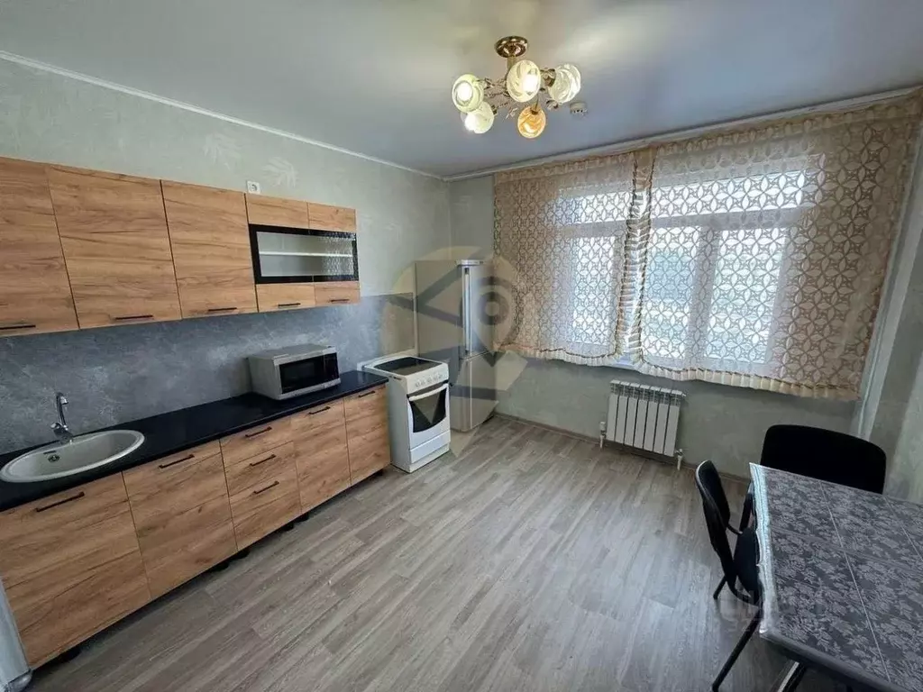 1-к кв. Белгородская область, Старый Оскол Космос мкр, 11Бк1 (40.2 м) - Фото 1