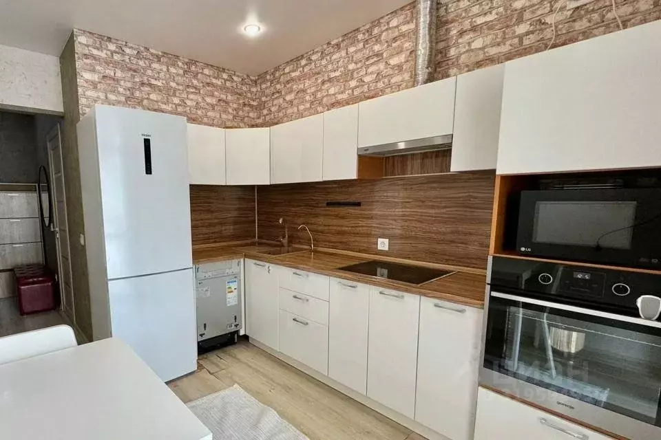 1-к кв. Краснодарский край, Краснодар ул. Имени Симиренко, 45 (41.3 м) - Фото 0