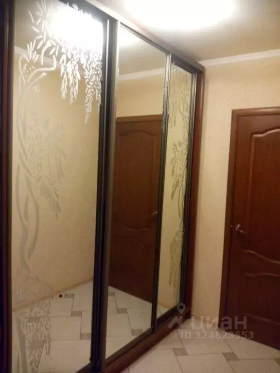 2-к кв. Брянская область, Брянск ул. Металлистов, 2 (81.0 м) - Фото 2