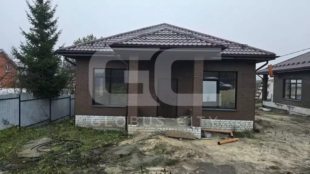 Дом в Брянская область, Брянский район, Супоневское с/пос, д. ... - Фото 1