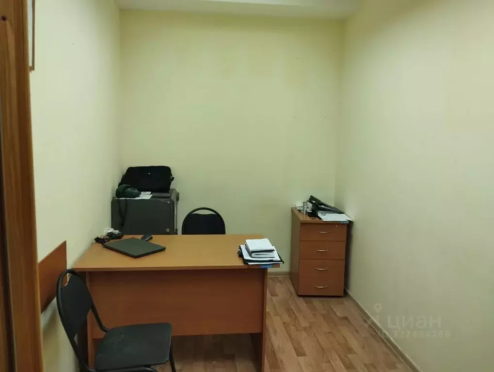 Помещение свободного назначения в Удмуртия, Камбарка ул. Пикалова, 14 ... - Фото 2