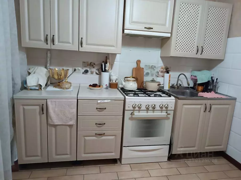 3-к кв. Северная Осетия, Владикавказ ул. Астана Кесаева, 36 (75.0 м) - Фото 0
