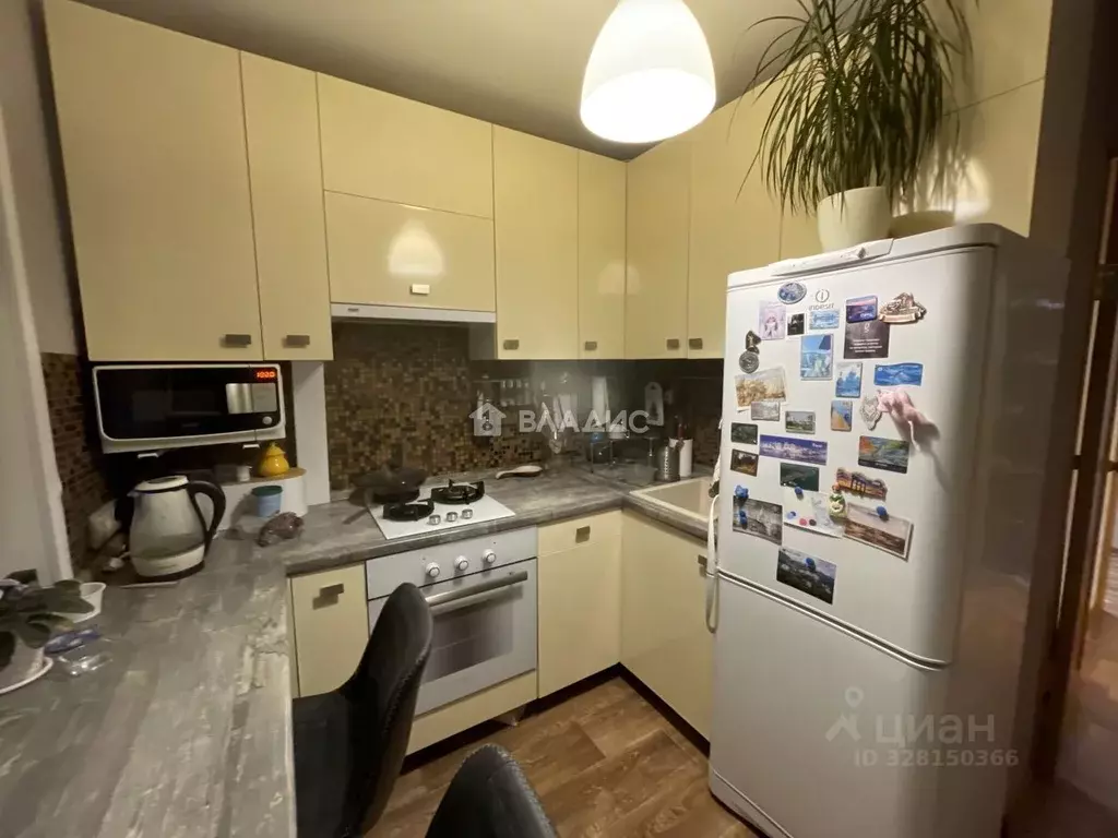 2-к кв. Владимирская область, Владимир просп. Строителей, 34б (45.9 м) - Фото 2