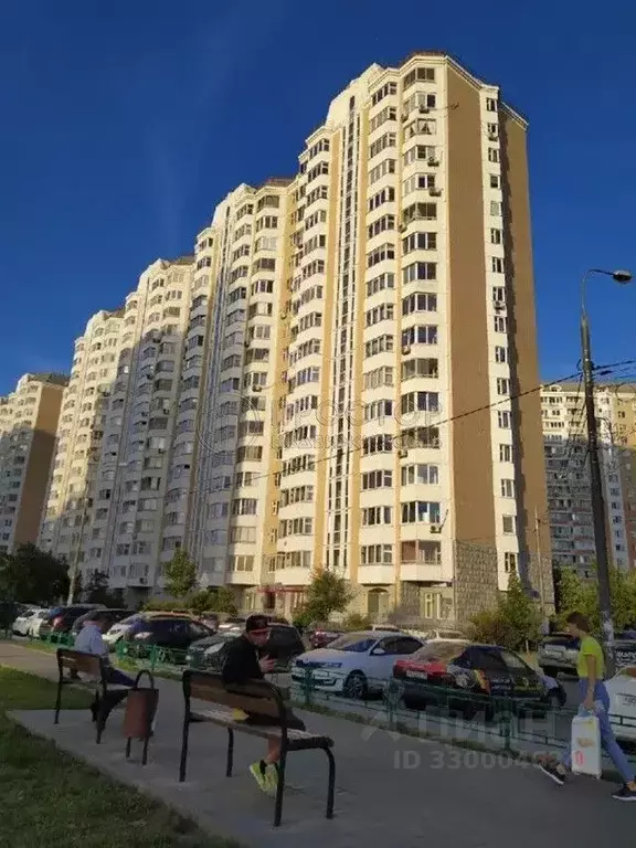 3-к кв. Москва, Москва, Московский г. Град Московский мкр, ул. ... - Фото 1