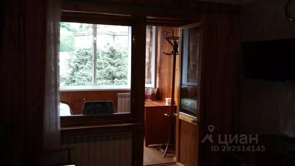 Комната Крым, Ялта ул. Садовая, 28 - Фото 2