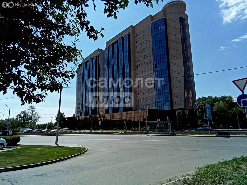 2-комнатная квартира: Омск, улица Маршала Жукова, 154к1 (61.2 м) - Фото 1