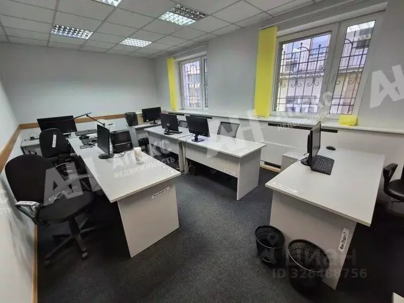 Помещение свободного назначения в Москва ул. 10-летия Октября, 11 (820 ... - Фото 2