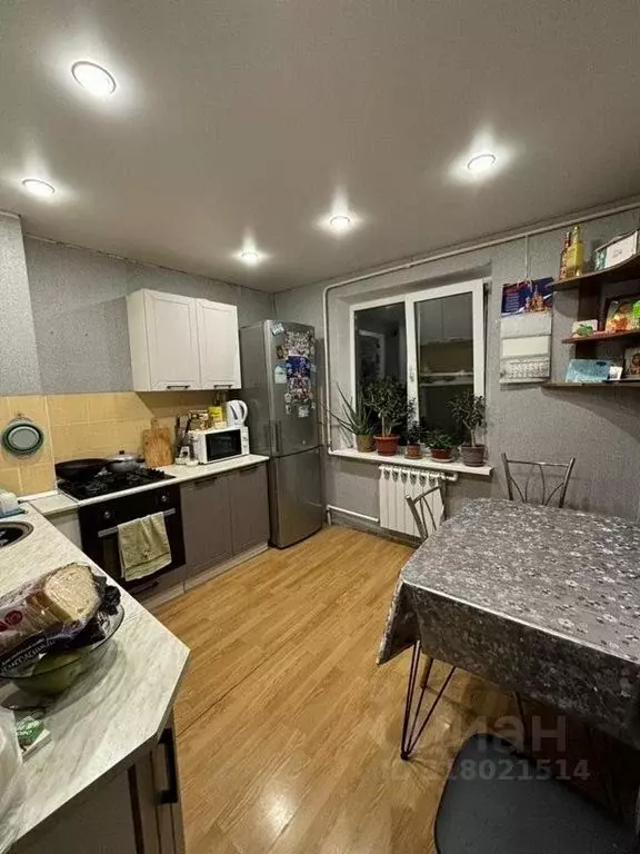 3-к кв. Ростовская область, Батайск Авиагородок мкр, 42 (64.0 м) - Фото 0