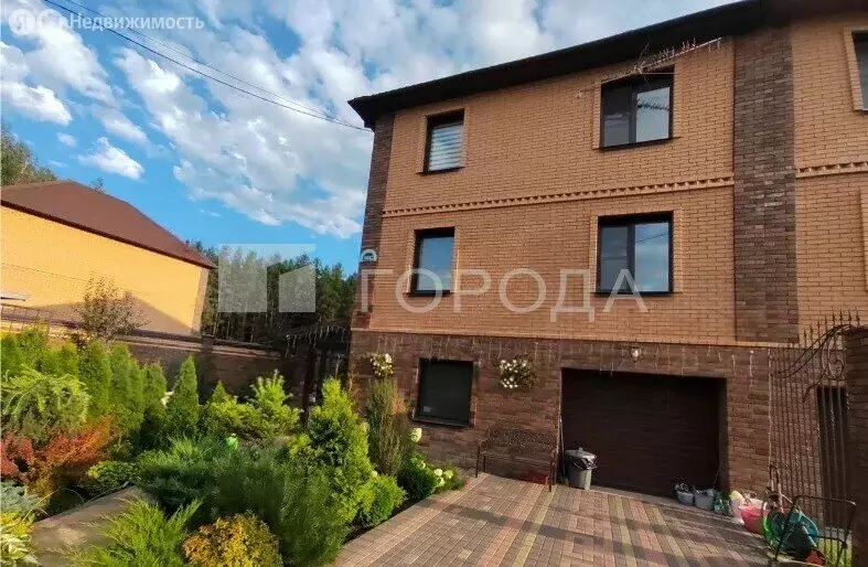 Дом в Новосибирск, улица Ключ-Камышенское Плато, 39Б (210 м) - Фото 0