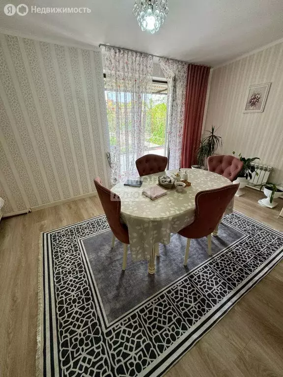 Дом в Каспийск, улица Кирова (120 м) - Фото 0