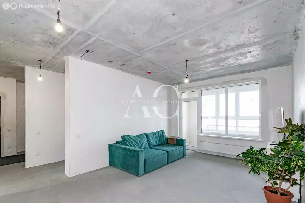 3-комнатная квартира: Екатеринбург, Золотистый бульвар, 19 (89.8 м) - Фото 2